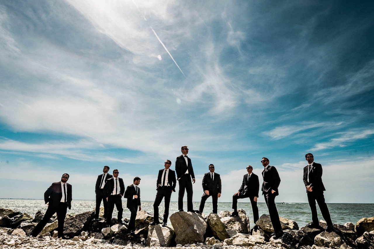 wedding groomsmen outdoors ohio 7335260